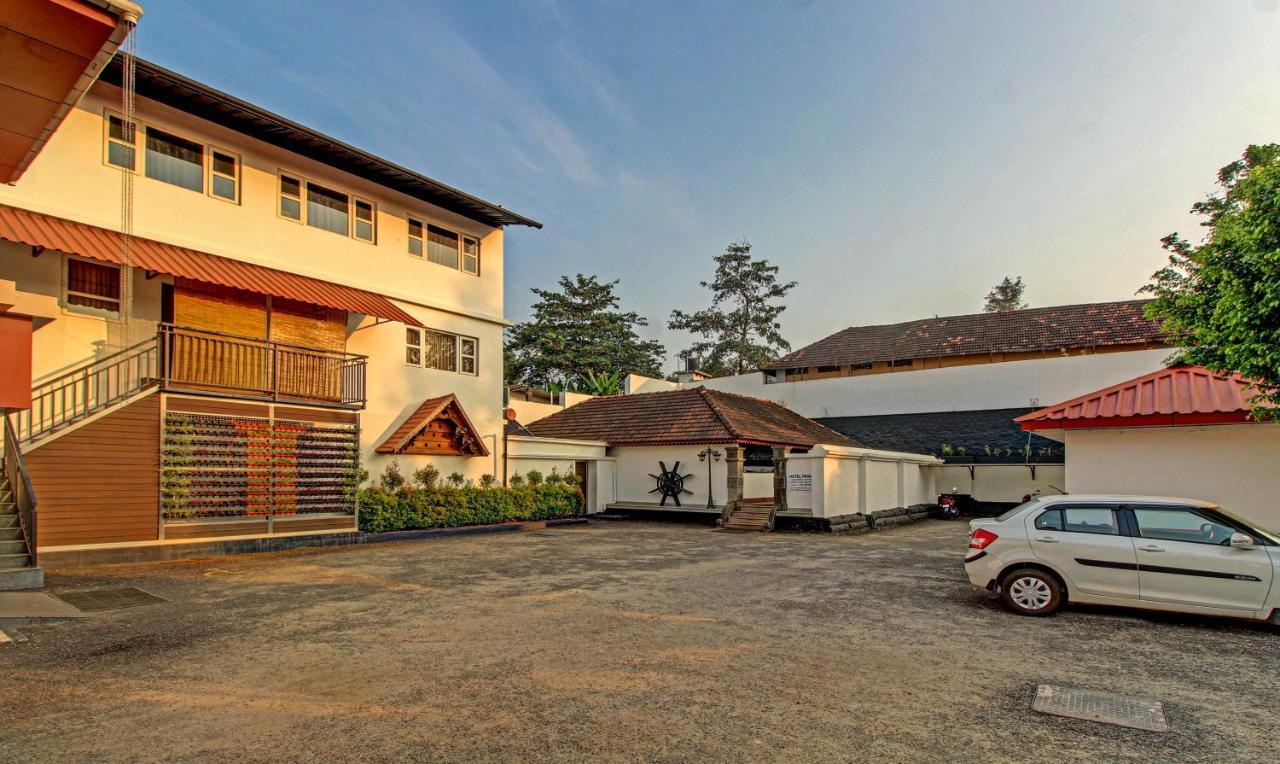 Treebo Prince Kottayam Exterior photo