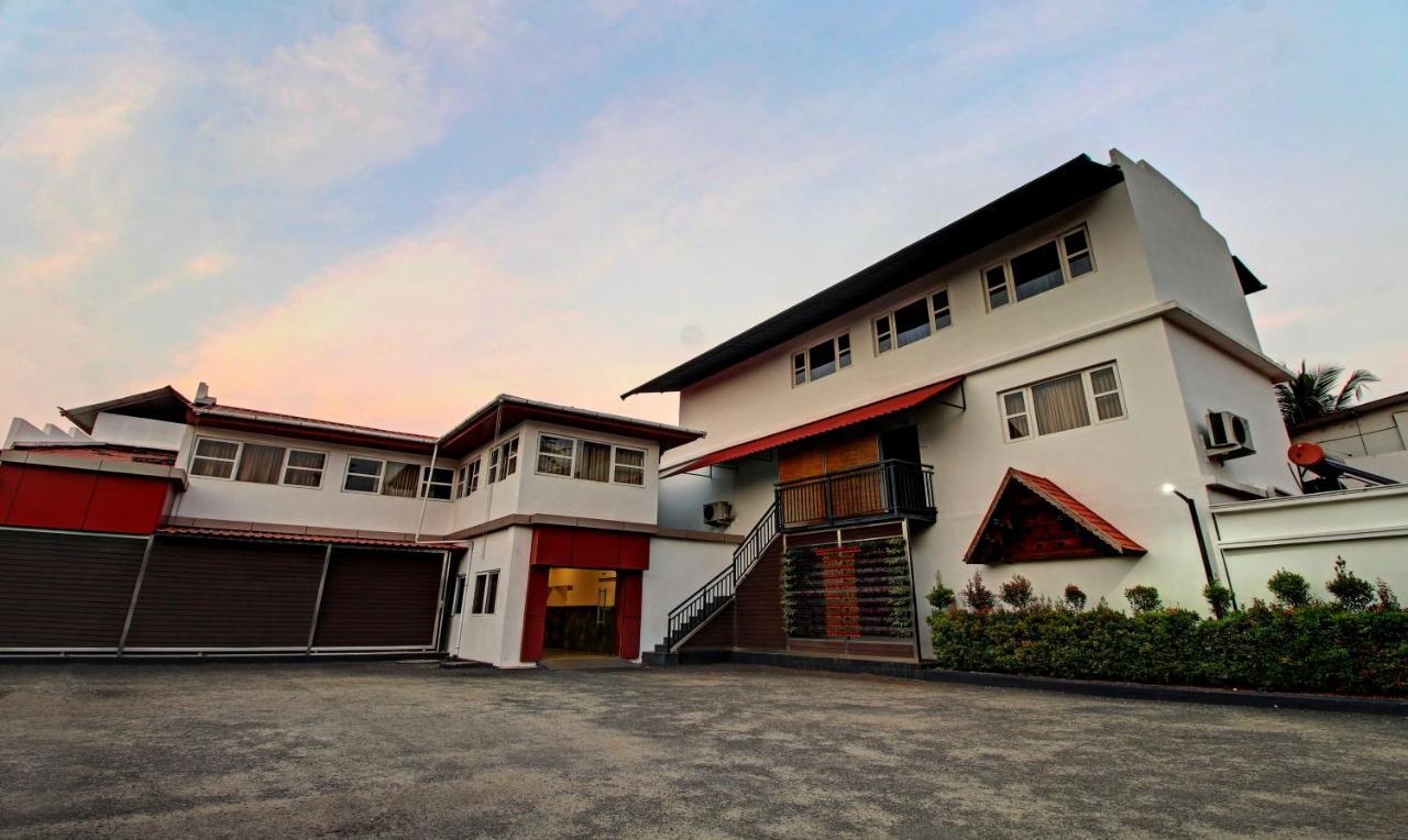 Treebo Prince Kottayam Exterior photo